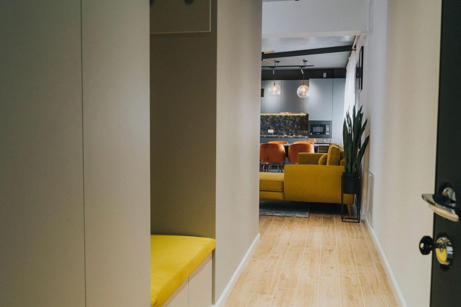 Charlotte Piata Unirii - Free Private Parking 2Bedrooms Apartment Oradea Zewnętrze zdjęcie